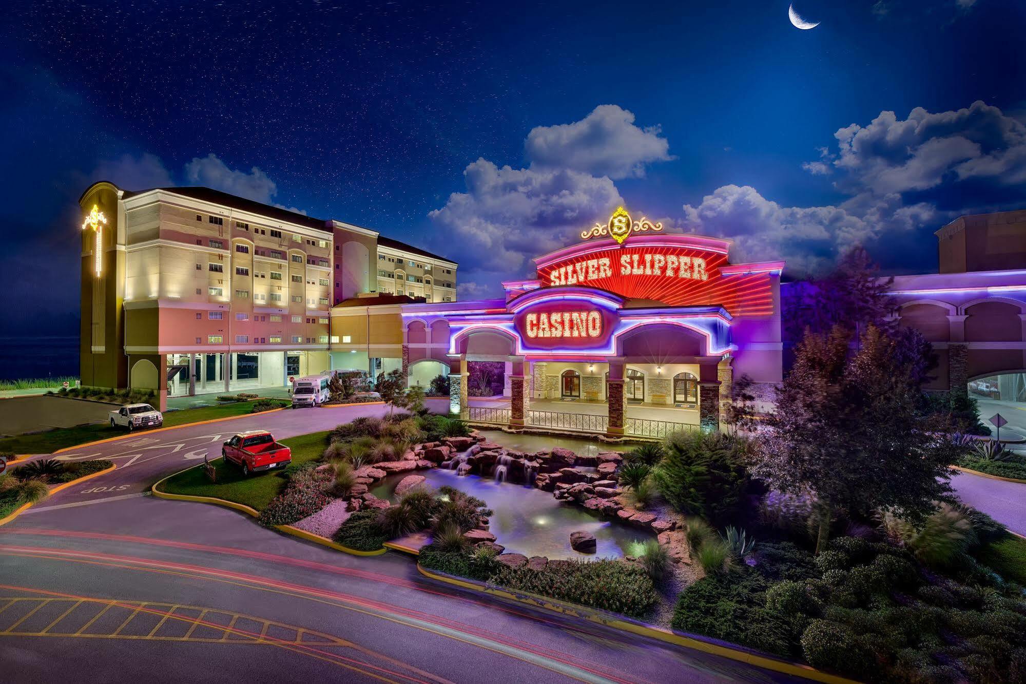 Silver Slipper Casino Hotel (Adults Only) Bay St. Louis المظهر الخارجي الصورة